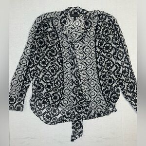 Lane Bryant Monochrome Floral Blouse With Neck Tie Business Woman Boss Babe